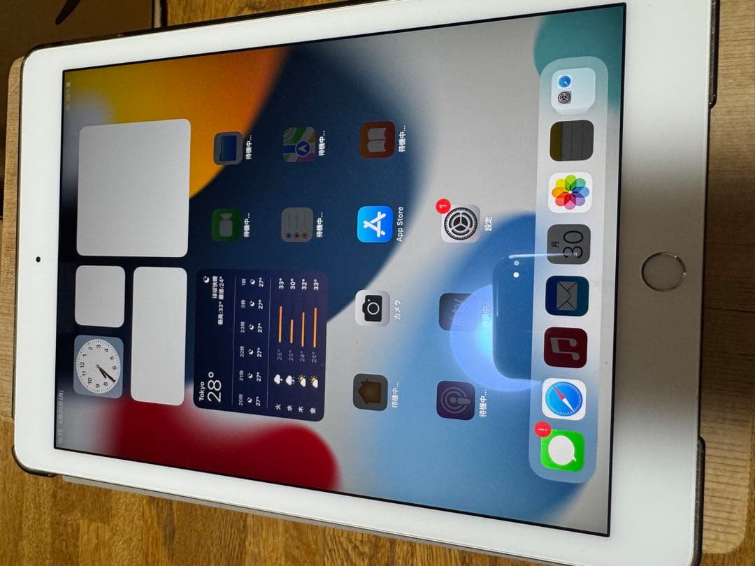 iPad Air2 Wi-Fi+Cellular 64GB 第2世代