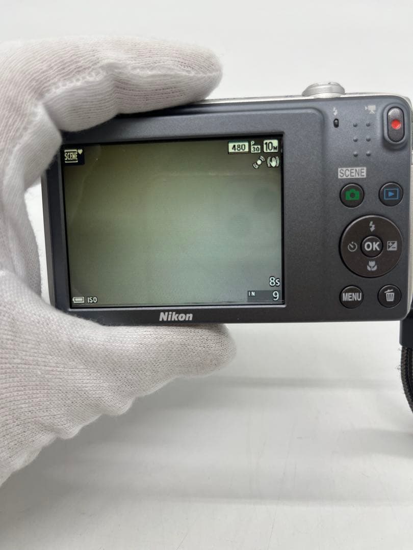 ★Nikon COOLPIX コンパクトデジタルカメラ　①