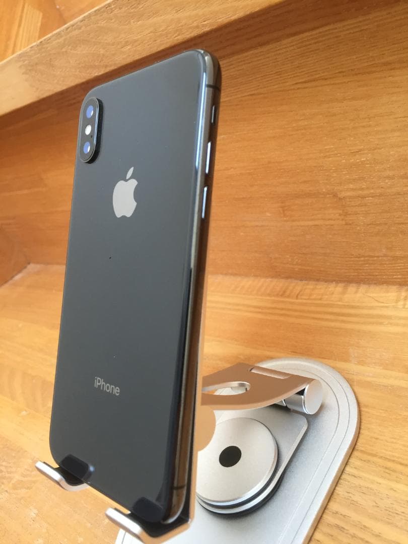 iPhone X 256GB スペースグレー バッテリー93%