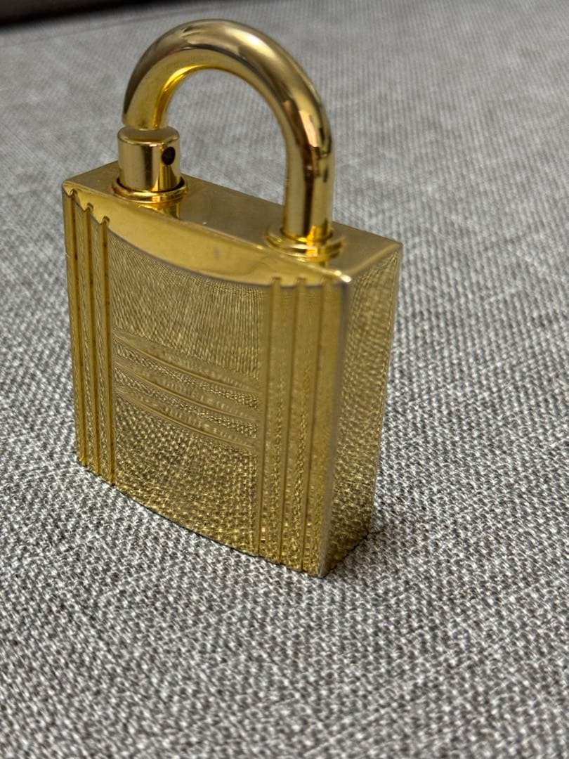 HERMES カデナ ジュエルロック 香水
