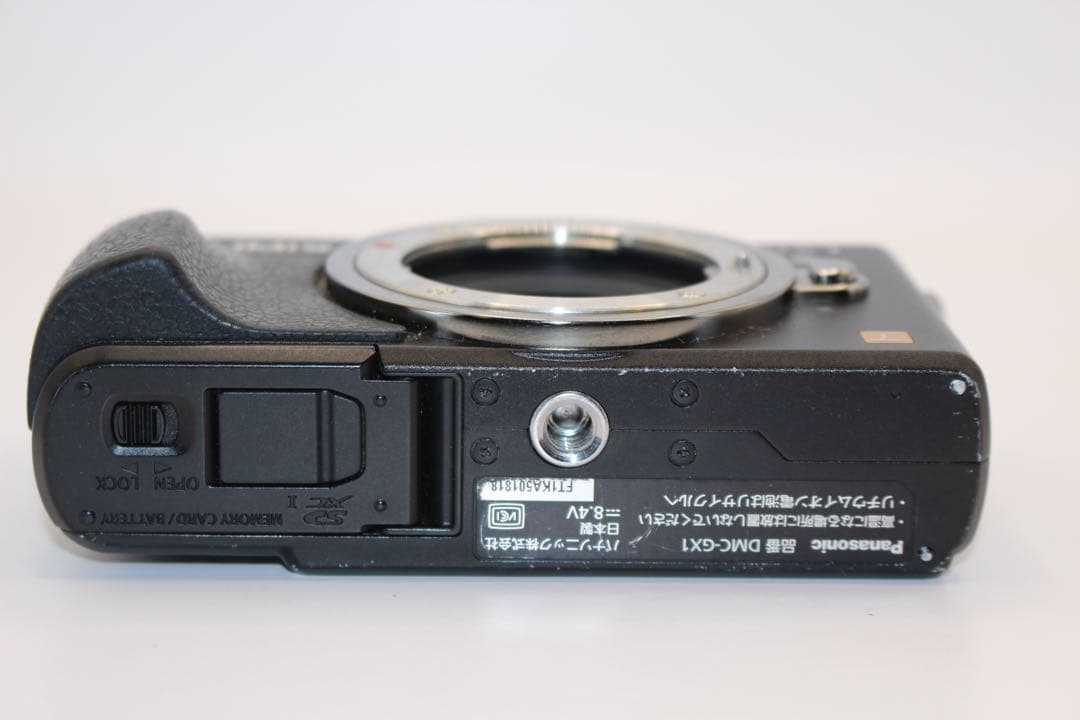 ★お買い得★ DMC-GX1 ボディ　ミラーレス　LUMIX パナソニック