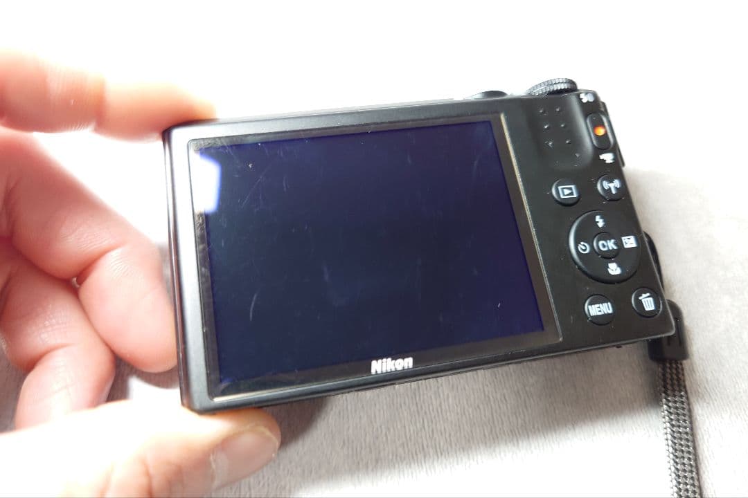 【美品】Nikon COOLPIX S7000 ブラック