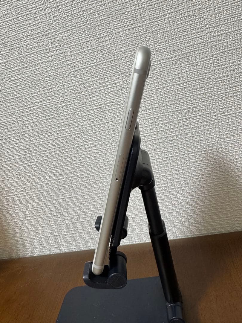 iPhone8 シルバー　本体