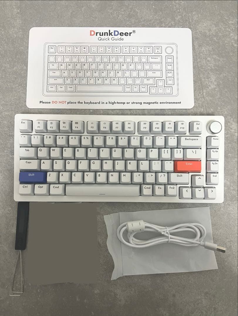 【キーキャップ未使用】DrunkDeer A75 white