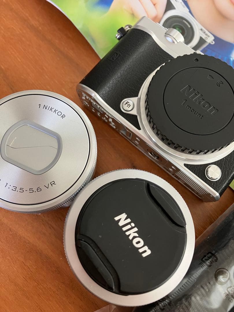 デジタルカメラ Nikon1 j5