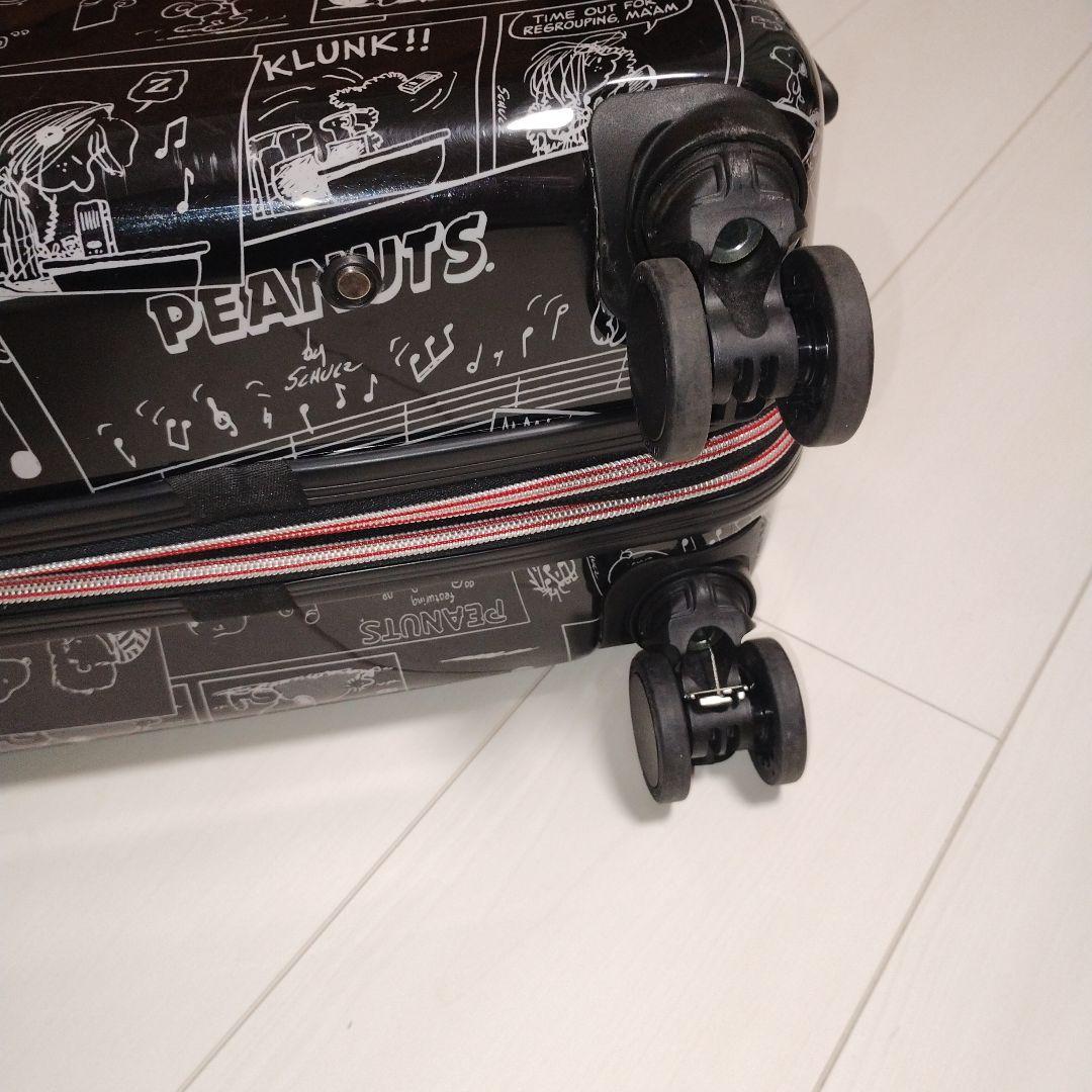 スヌーピー 中型キャリーカート　付属品付き　ブラック　スーツケース　旅行