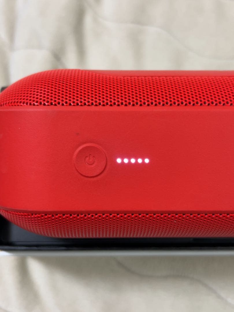 beats pill+ 特別版 レッド
