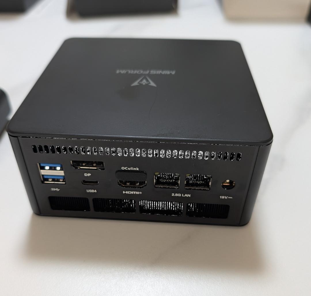 MINISFORUM UM890 PRO ベアボーン