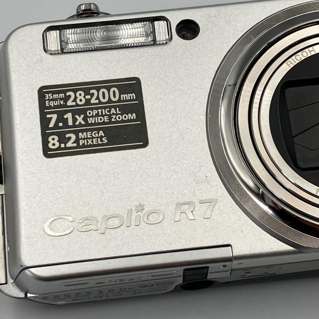 ⭐️高倍率ズーム⭐️RICOH Caplio R7 シルバー