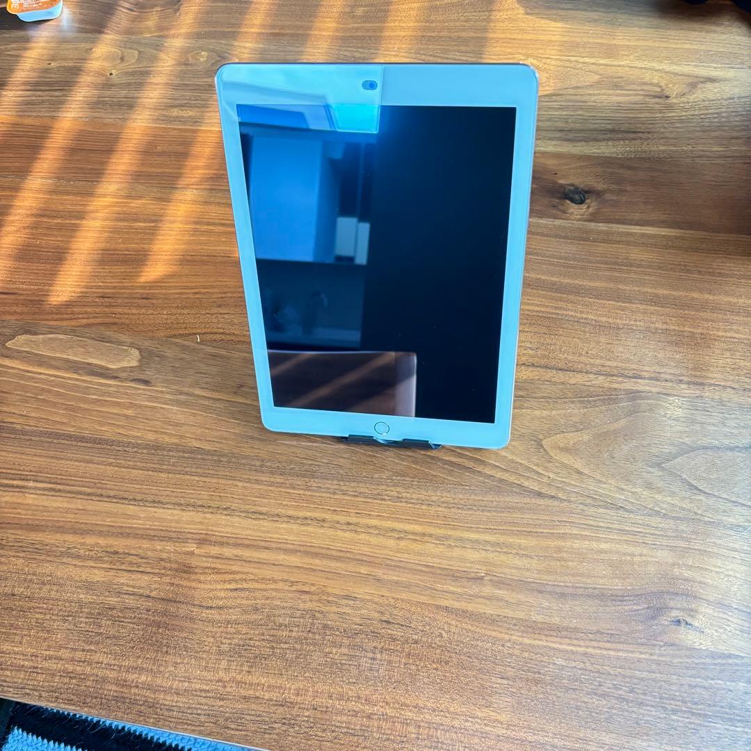 美品✨iPad Air2 Wi-Fi 16GB ゴールド すぐ使えます✨