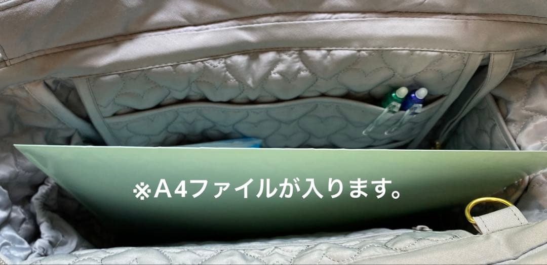 ゆず様優先　ハートキルティングバッグ　グレー×グレー　サイドポケット付き