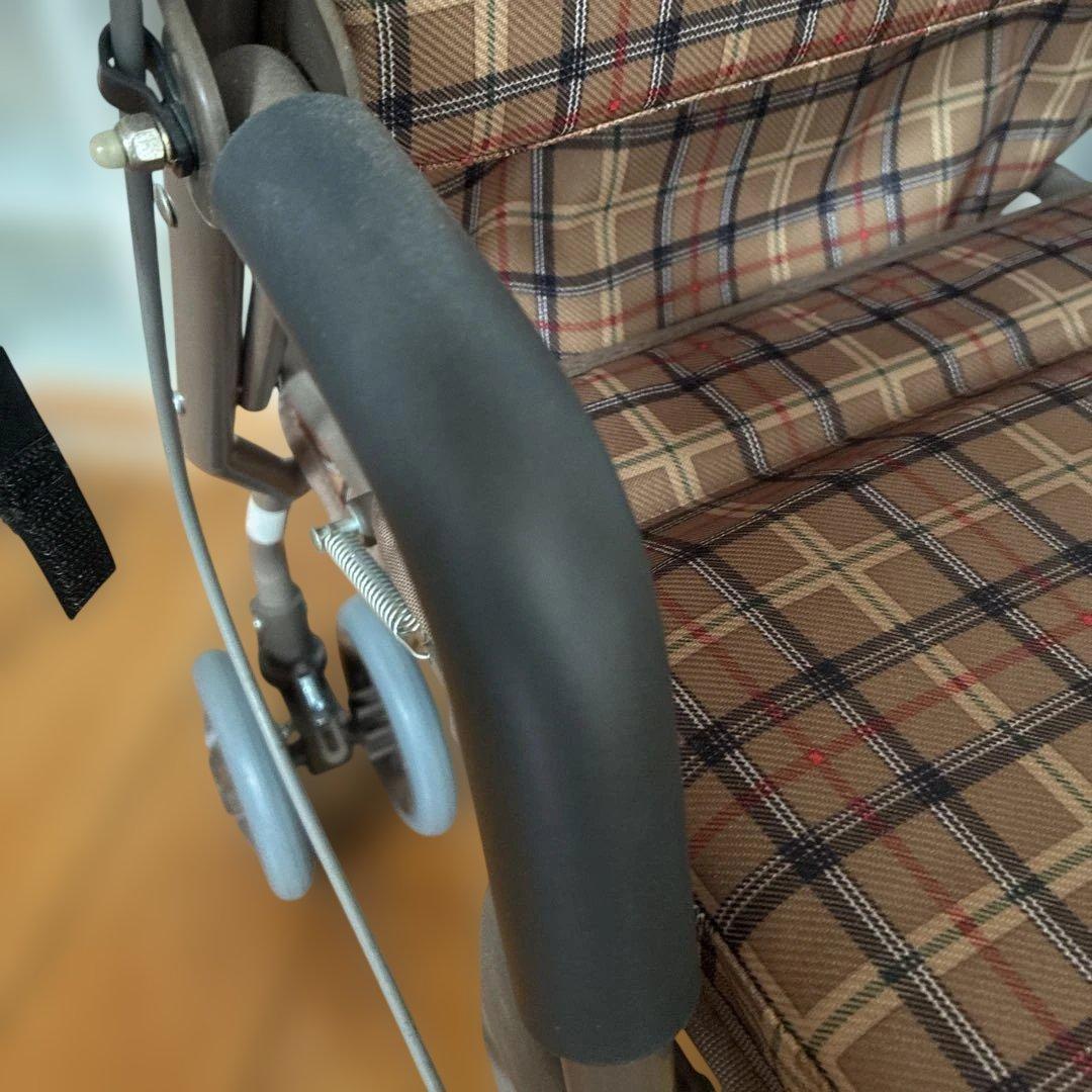 SHIMA 島製作所　シンフォニーSP 折りたたみ　シルバーカー
