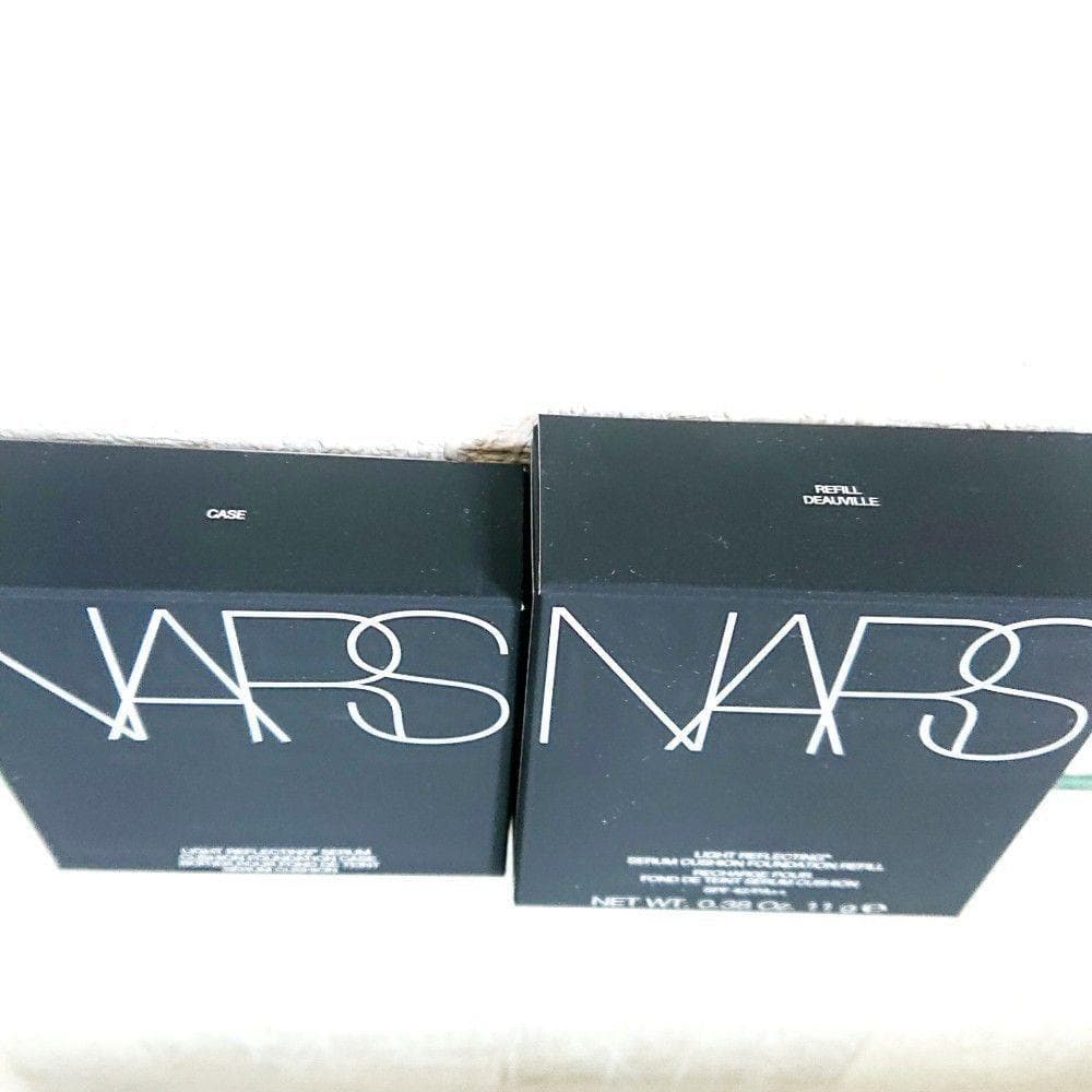 03792 NARS ライトリフレクティング セラムクッションファンデーション