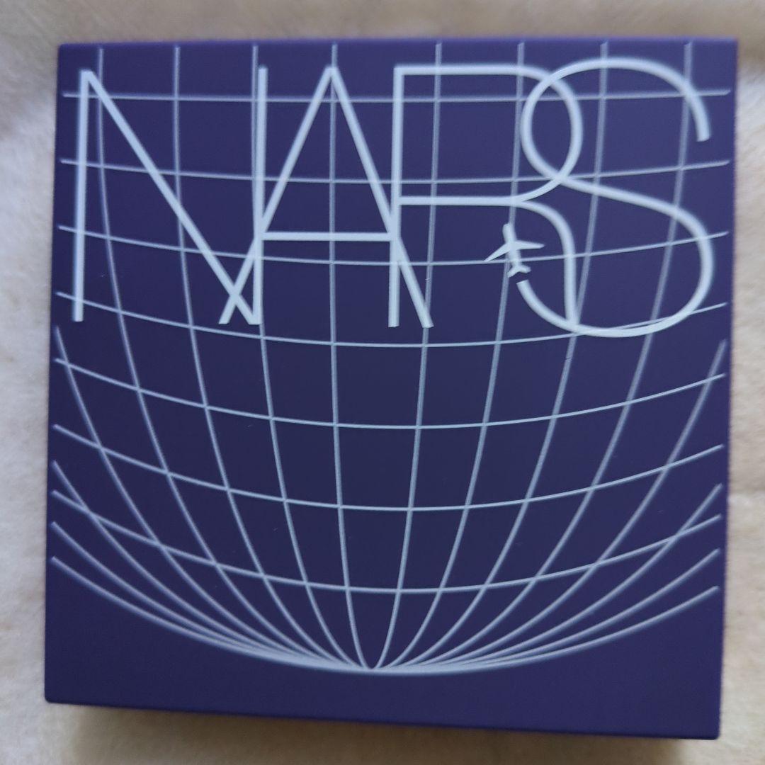 NARS ライトリフレクティングセッティングパウダー プレスト N 4052