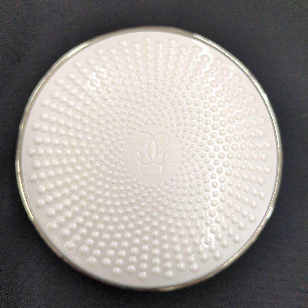 ゲラン　メテオリットヴォワイヤージュ 01 プレスドパウダー　未使用品
