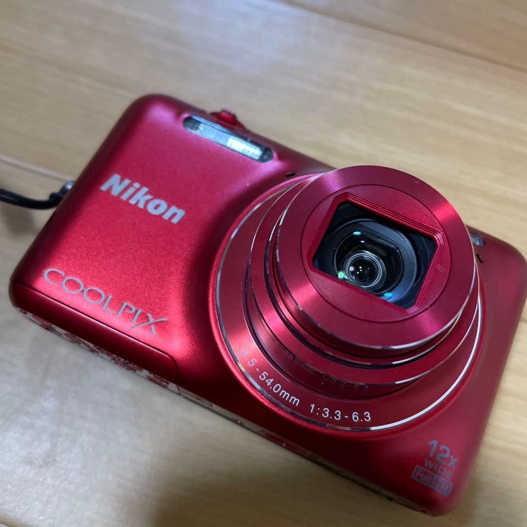 Nikon COOLPIX S6600 レッド 本体と付属品　一回使用のみ