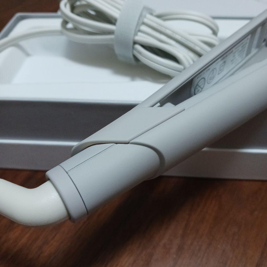 【新品同様】ラディアント　LITE　グレージュ　海外旅行可ストレートアイロンコテ