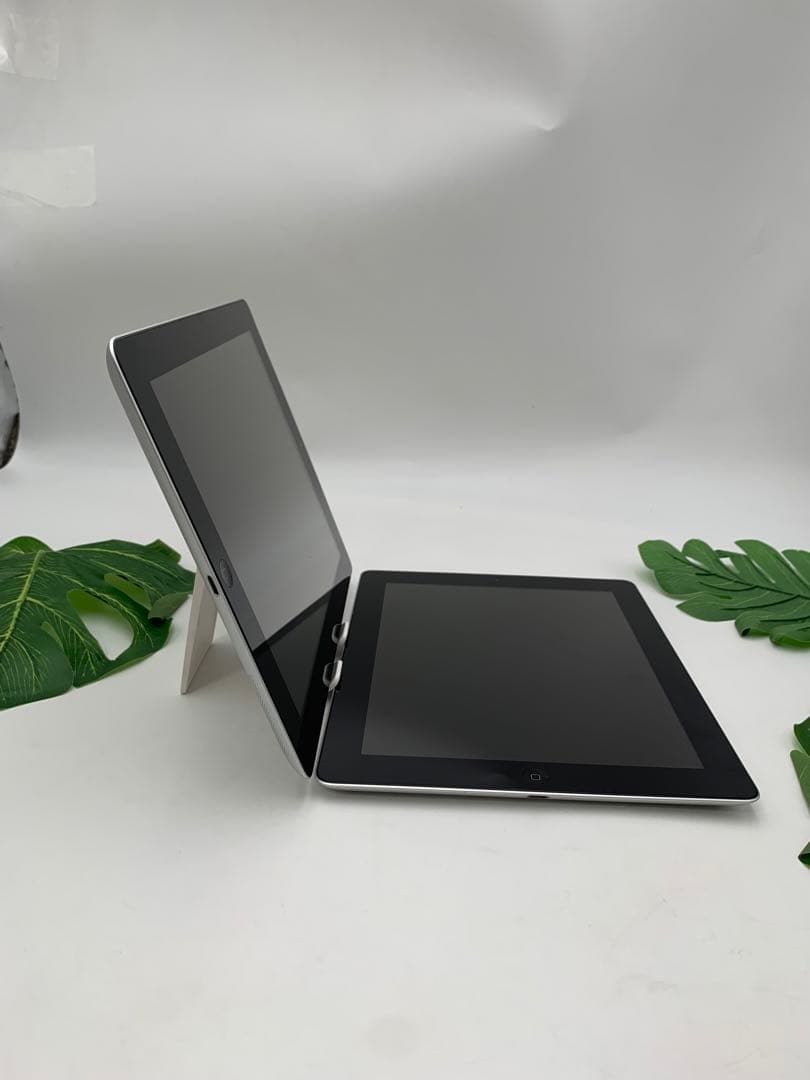 iPad 第4世代 16GB キャリアKDDI 美品