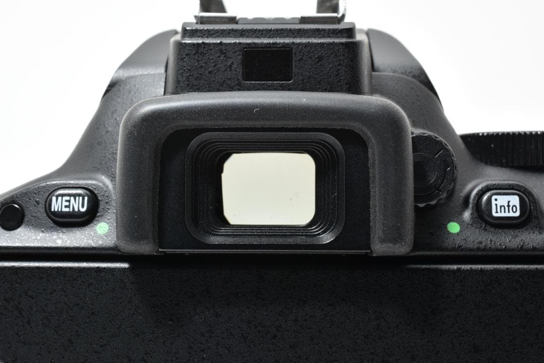 新品級■Nikon ニコン D5500 レンズキット