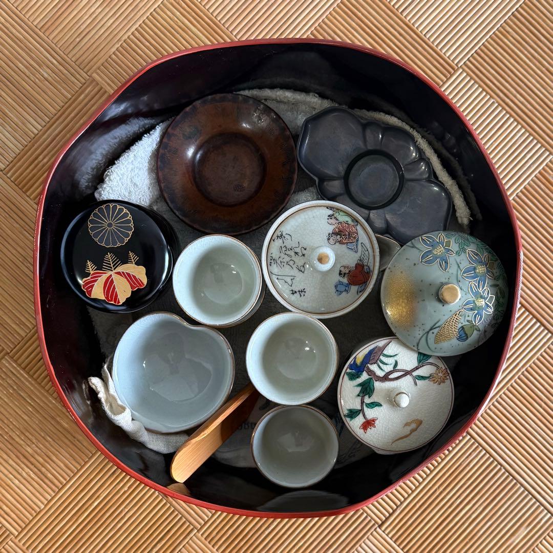 SNT1605 煎茶道具 九谷焼 宝瓶 煎茶椀 棗 湯呑み 茶托 茶櫃 22点