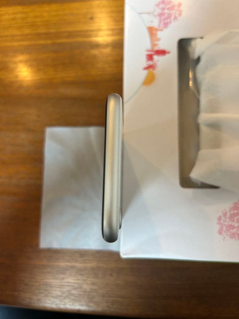 【美品】iPhoneSE2 256GB ホワイト 本体