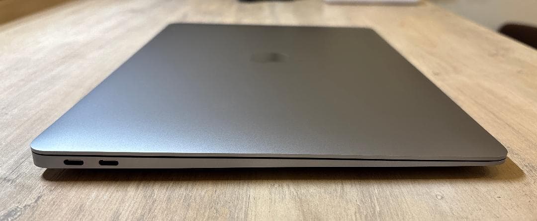 【美品】MacBook Air M1 8GB 256GB スペースグレイ