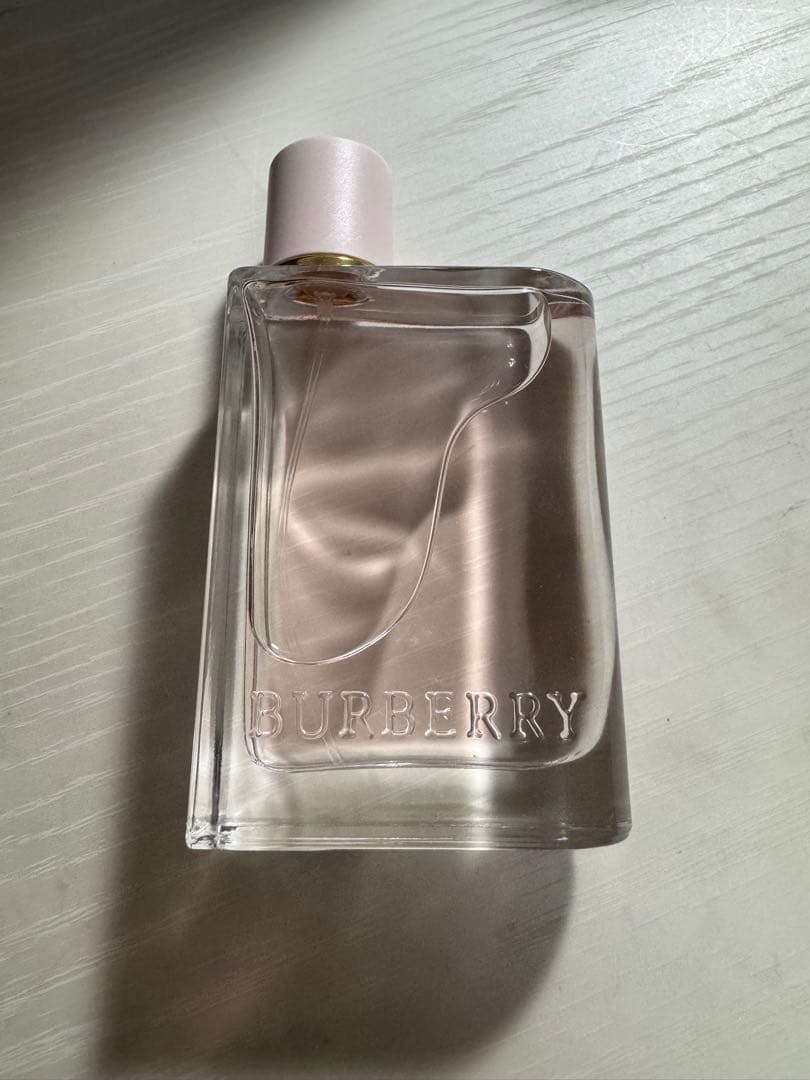 50ml バーバリー ハー オードパルファム