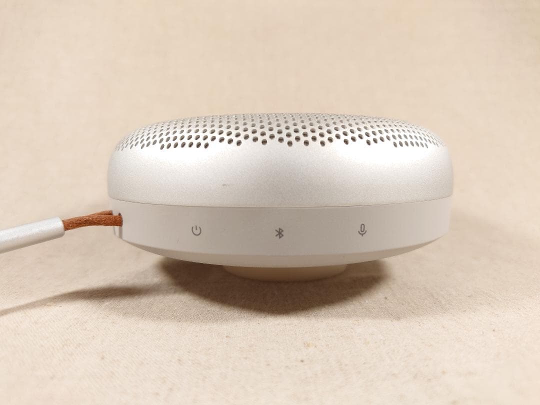 【B&O】Beosound A1 2nd Generation【グレイミスト】