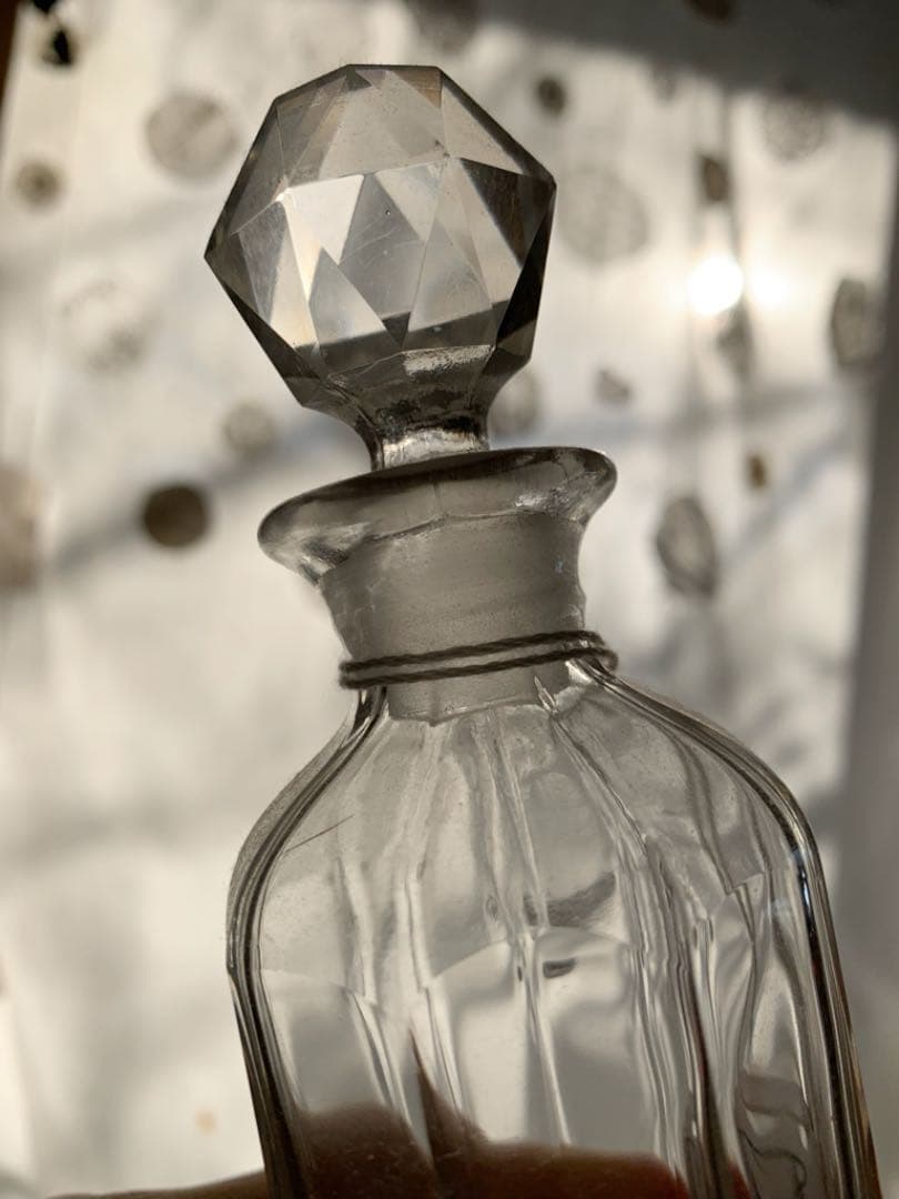 アンティーク 香水瓶 ガラス perfume ヨーロッパ キレイantiques