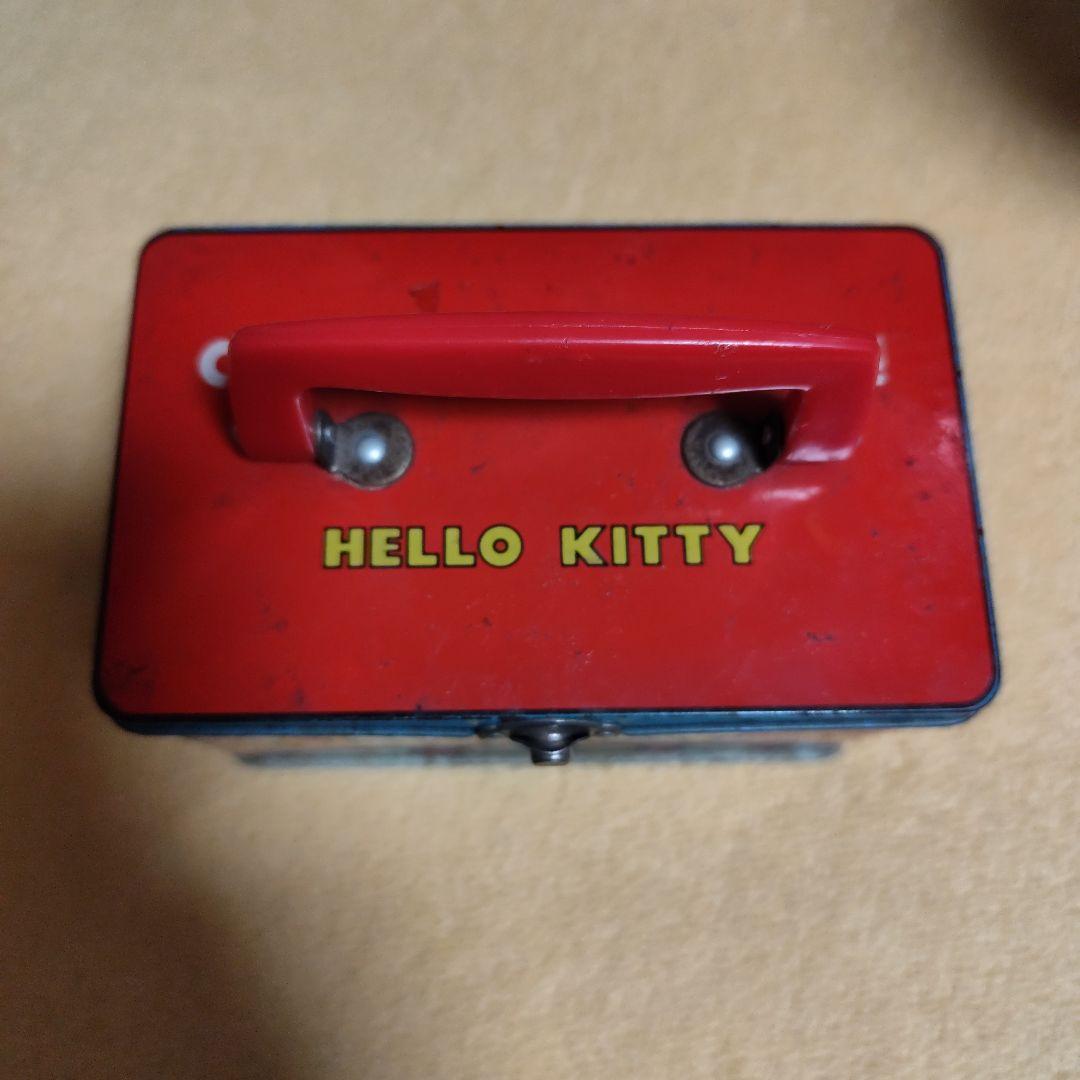 昭和レトロ　サンリオ昭和50年品　キティちゃん缶BOX