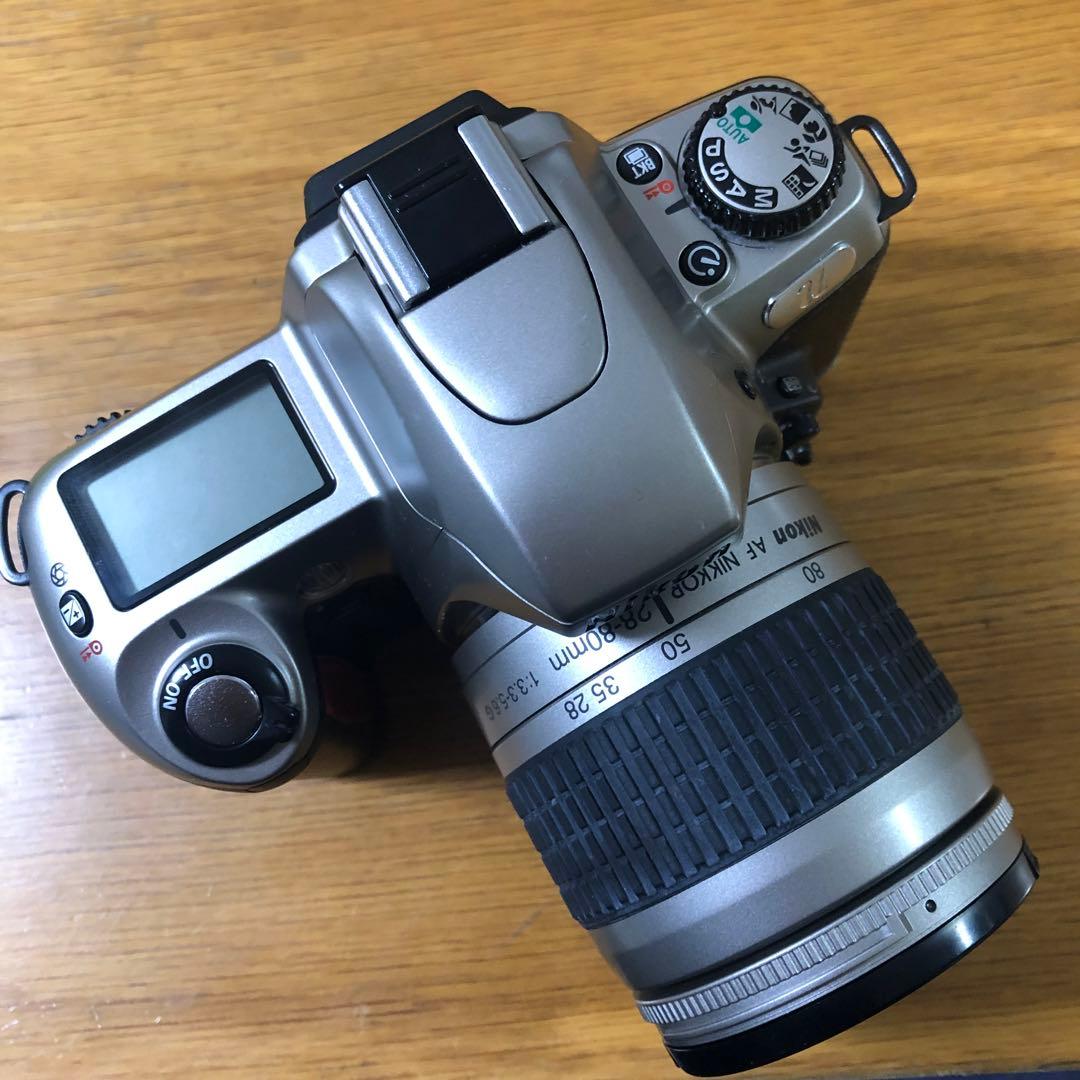 ニコン Nikon U(フィルム一眼レフカメラ)、ダブルズームレンズ