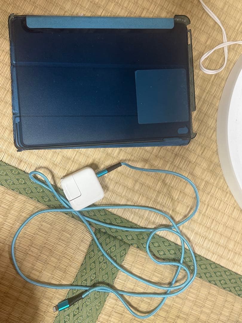 【中古】iPadPro 第1世代 スペースグレー Cellular 32GB