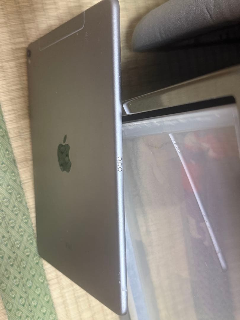【中古】iPadPro 第1世代 スペースグレー Cellular 32GB