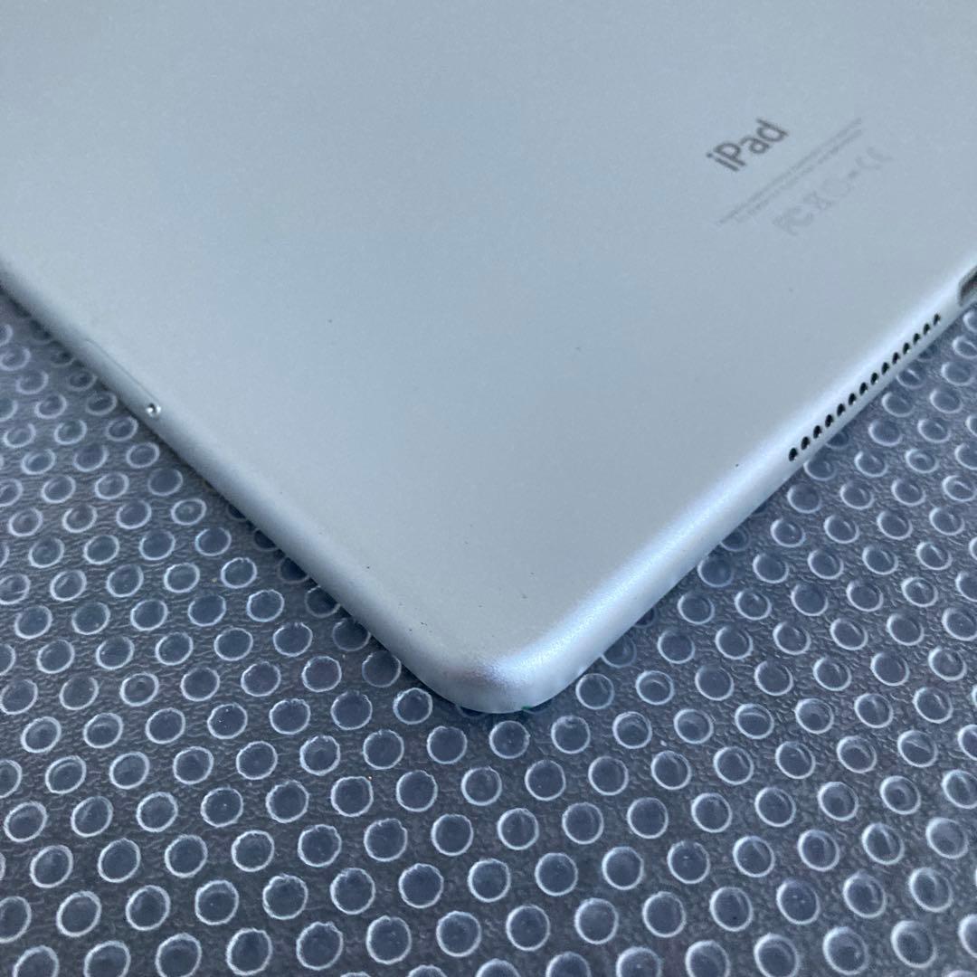 859【早い者勝ち】電池最良好☆iPad Air2 第2世代 32GB ドコモ☆