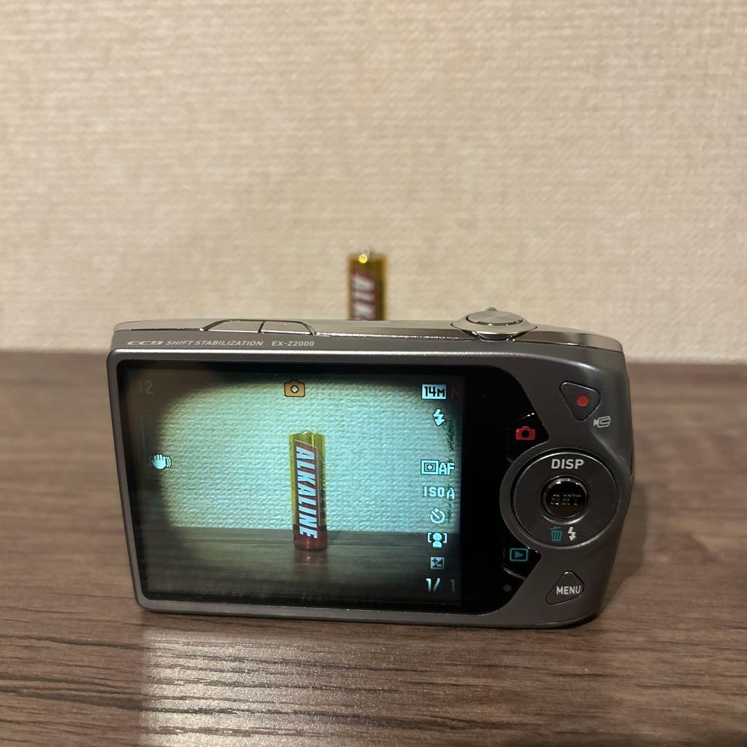 CASIO EXILIM EX-Z2000 デジタル　シルバー