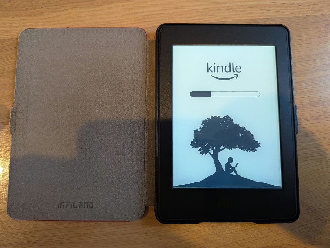 Kindle Paperwhite 第七世代　マンガモデル　32GB 広告なし