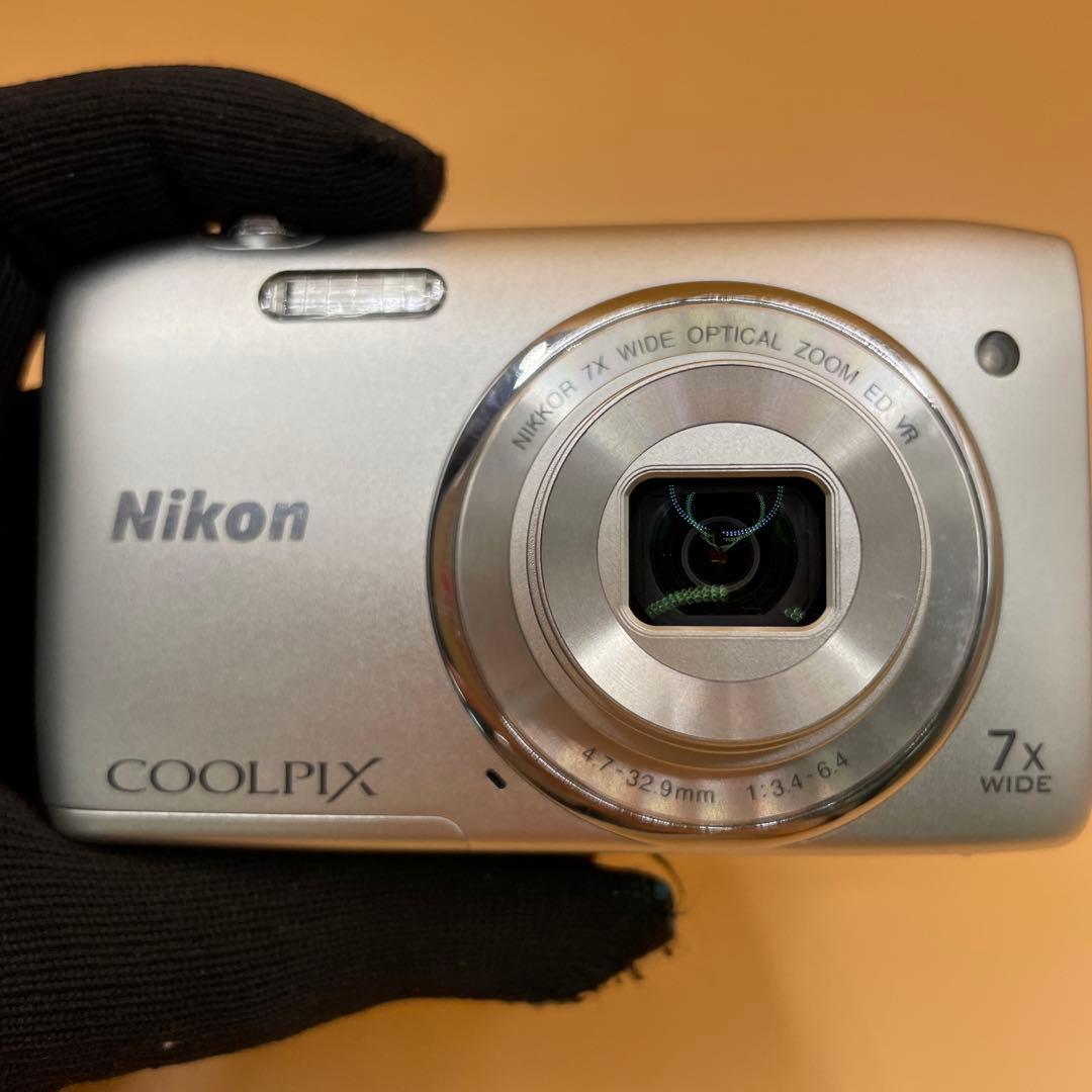 Nikon COOLPIX S3500 デジカメ2396