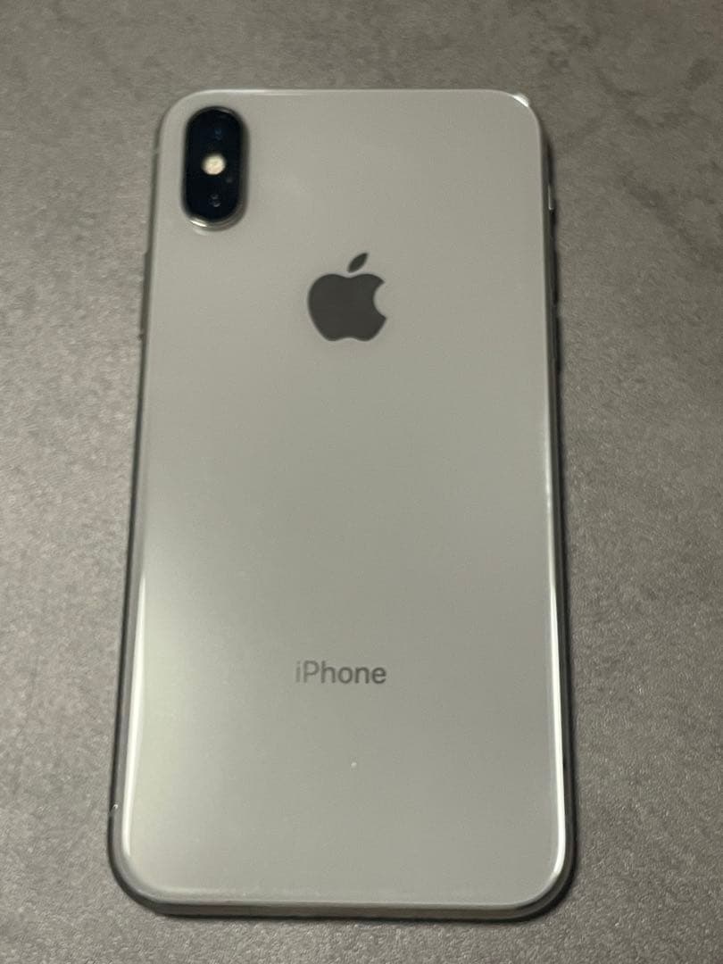 Apple iPhone X シルバー 本体（お値下げ可能）