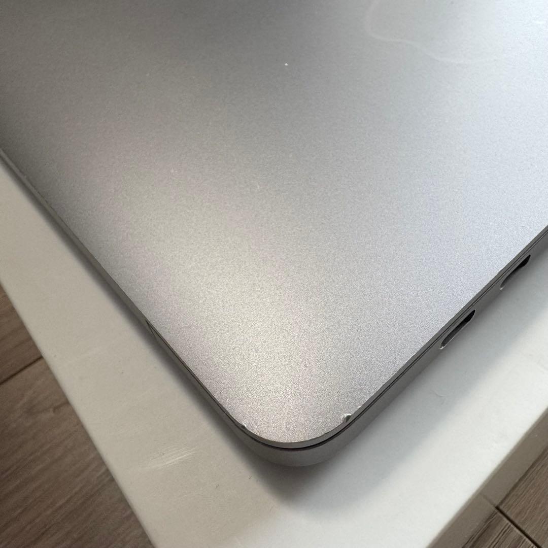 MacBook Pro 13インチ 2020 Touch Barモデル