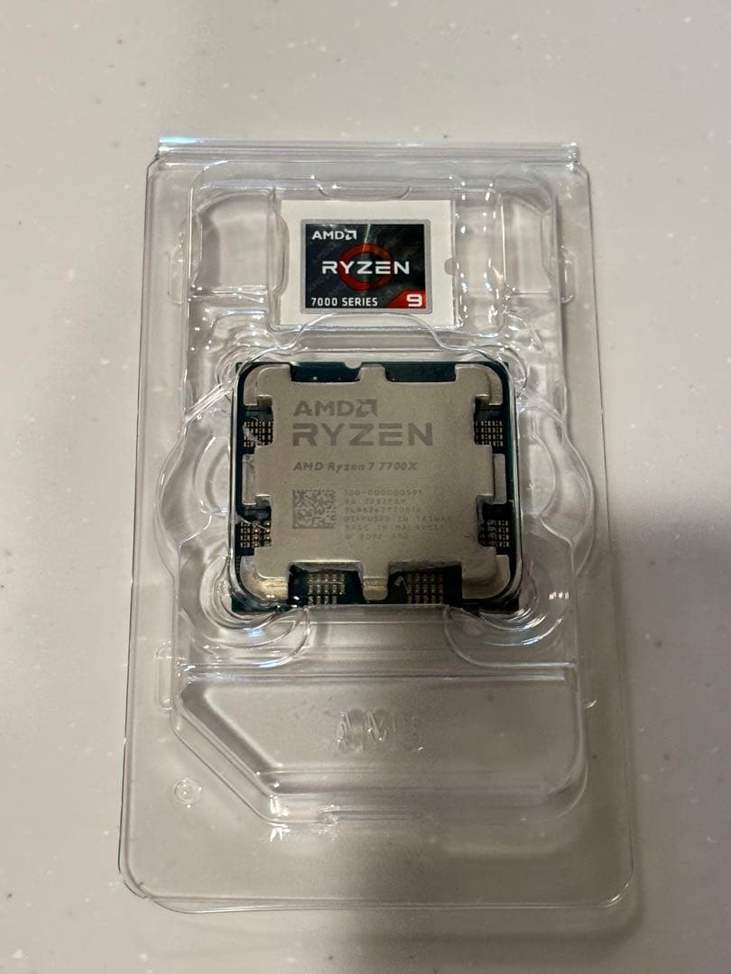 AMD Ryzen 7 7700X 4.5GHz 8コア / 16スレッド
