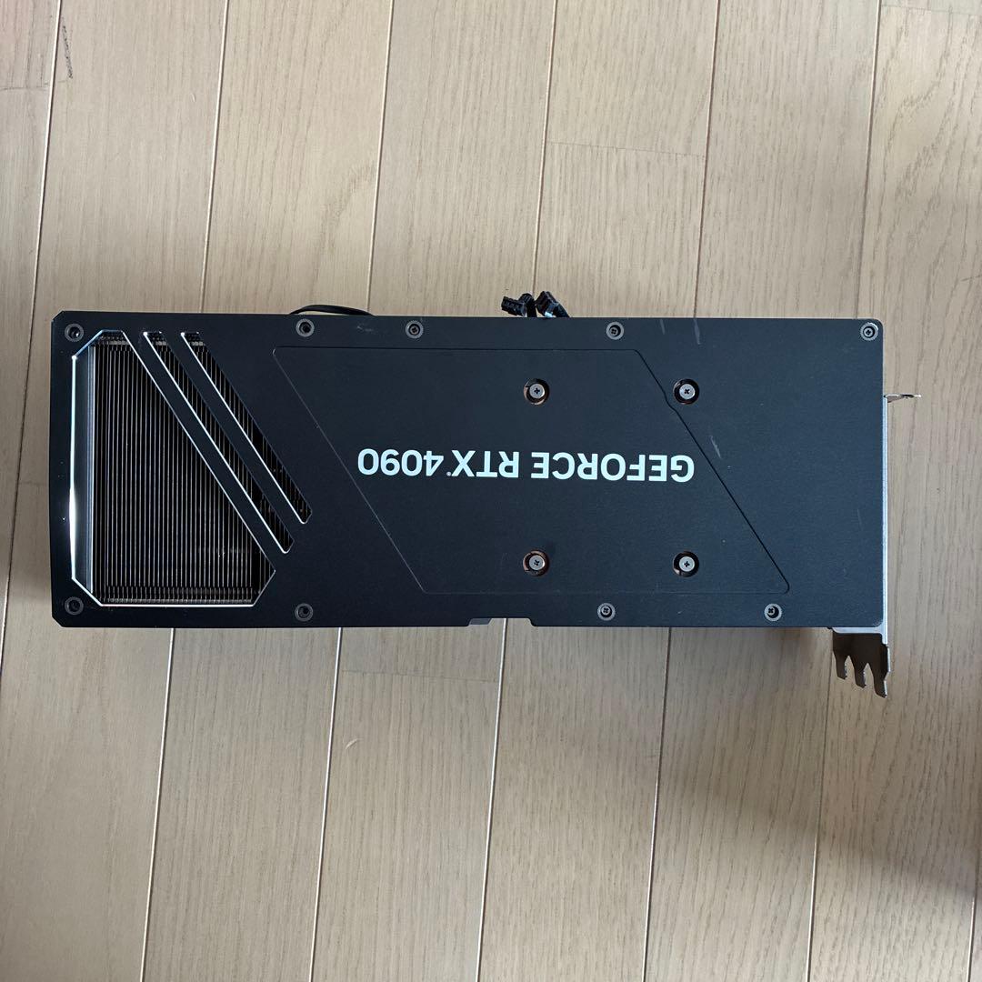 RTX 4090 ヒートシンク　ファン　バックプレート　ブラケット　LED