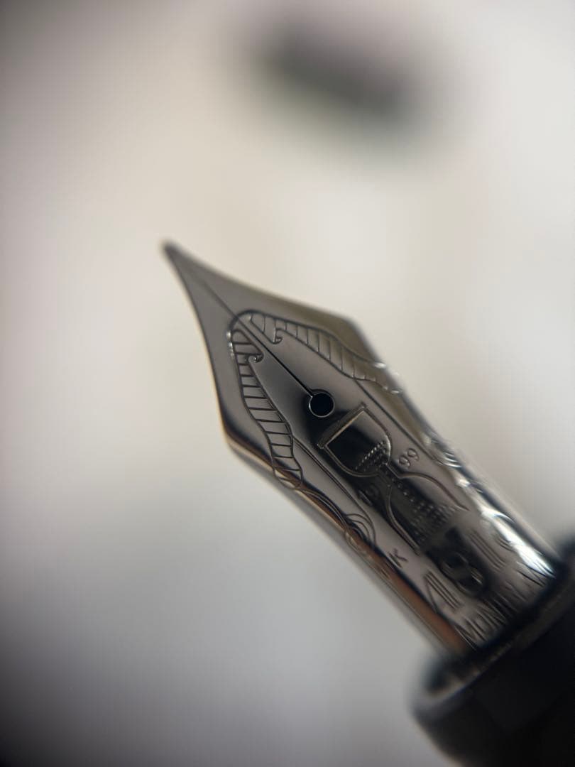 【ツナちゃん専用 】MONTBLANC モンブラン 万年筆 作家シリーズ1999