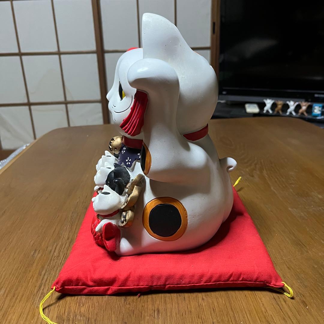 招き猫（子宝祈願）貯金箱
