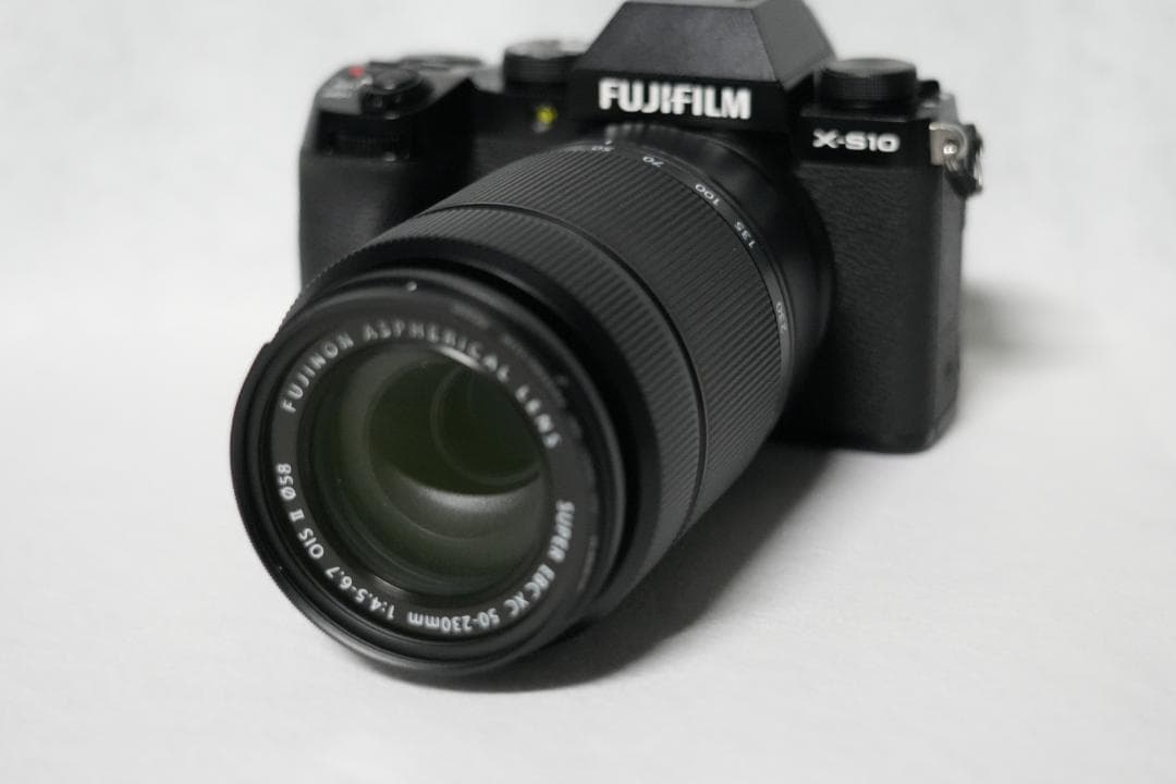 X-S10ボディ＋XF16mmF2.8＋XC50-230mm