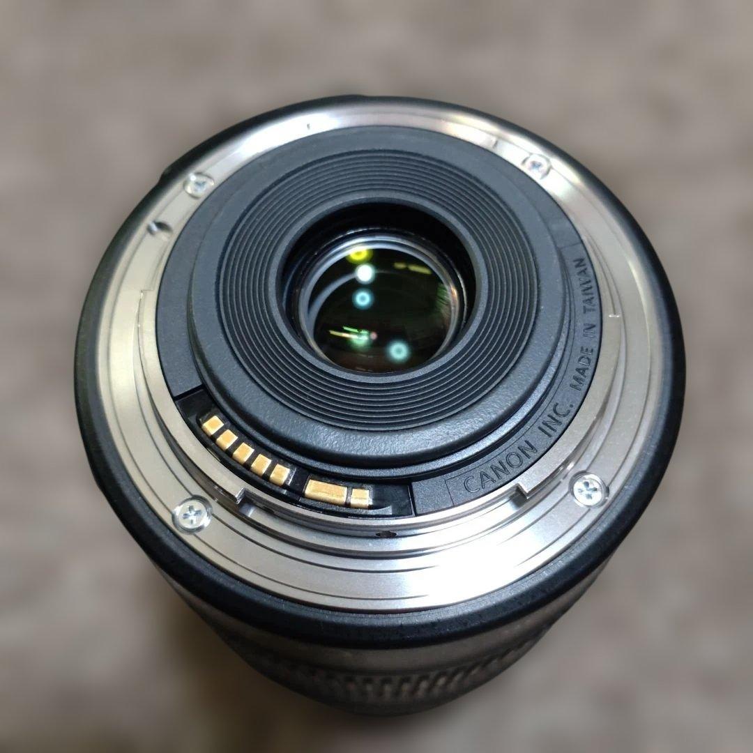 Canon キャノン　EF-S 18-135mm F3.5-5.6 IS STM