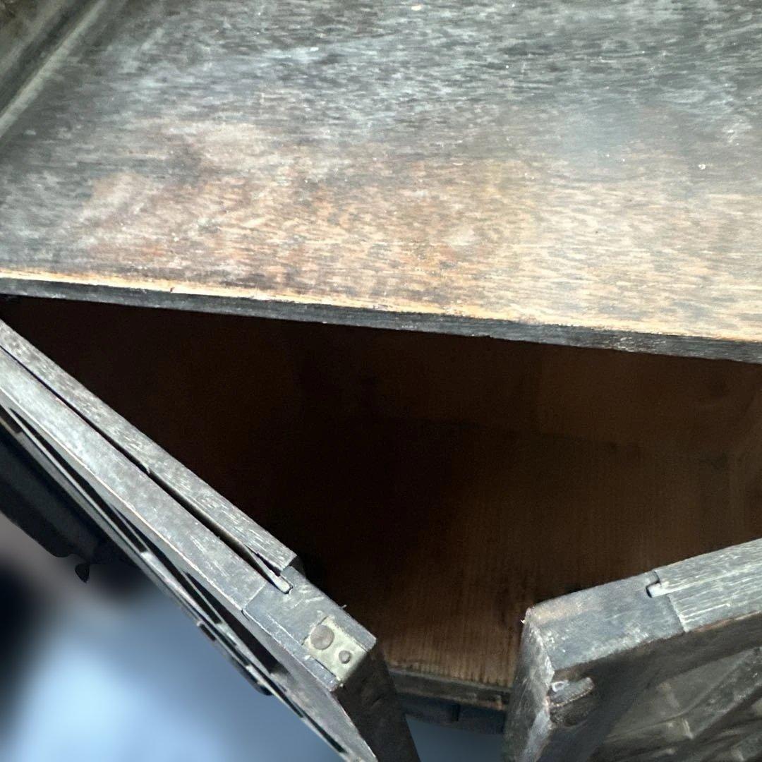 ヴィンテージ　木製ガラス扉キャビネット