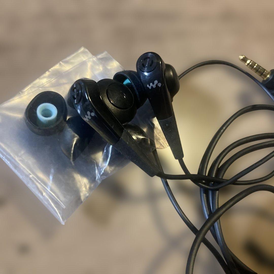 SONY D-E777 CDウォークマン ポータブルCDプレーヤー　ジャンク品