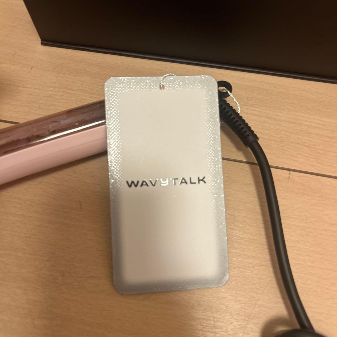 『ゆーな☺︎ 』WAVYTALK スチームストレートブラシ