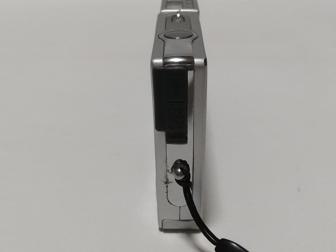 デジタルカメラ Kyocera Finecam SL300R 3.2MP