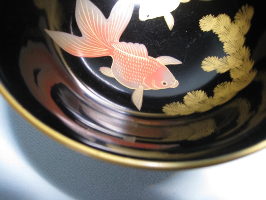 輪島塗　　金魚文杯洗